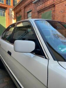 Bild 42/82 von BMW 525i (1993)
