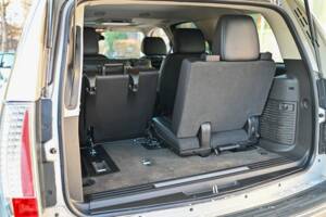 Immagine 14/16 di Cadillac Escalade (2012)