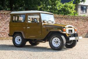 Image 22/50 de Toyota Land Cruiser BJ 40 (1979)