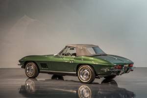 Image 13/16 of Chevrolet Corvette Sting Ray Convertible (1967)