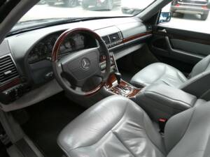 Image 8/16 of Mercedes-Benz S 500 L (1996)