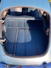 Image 21/38 de Jaguar Type E V12 (2+2) (1971)