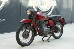 Immagine 8/25 di Moto Guzzi Stornello 125 (1961)