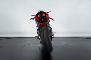 Immagine 4/45 di Ducati DUMMY (2019)