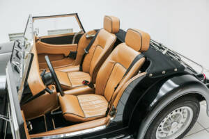 Image 6/18 of Morgan Plus 8 (2003)