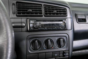 Image 33/50 de Volkswagen Golf III Cabrio 1.8 (1998)