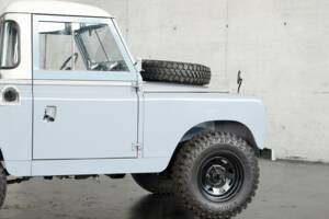Bild 41/50 von Land Rover 88 (1961)