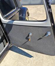 Image 45/47 of Citroën Traction Avant 11 B (1955)