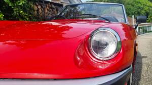 Image 2/14 of Alfa Romeo 2.0 Spider (1989)
