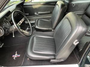 Image 22/49 of Ford Mustang GT 390 (1967)