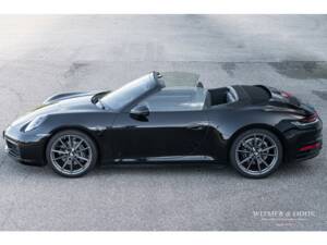 Image 4/44 of Porsche 911 Carrera (2020)