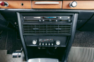 Bild 54/112 von BMW 2000 (1970)