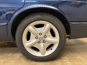 Image 13/17 of Jaguar XK8 4.2 (2000)