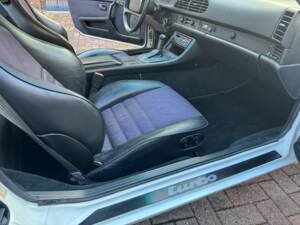 Image 28/45 of Porsche 944 Turbo (1985)