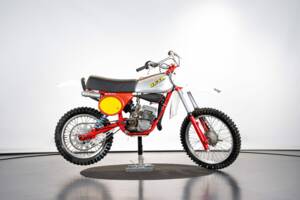 Image 5/37 of Beta RC 125 (1978)
