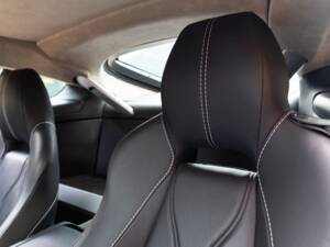 Bild 58/79 von Aston Martin V12 Vantage (2011)