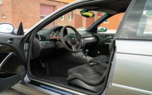 Image 17/42 of BMW M3 CSL (2003)