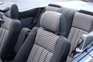 Bild 27/31 von Mercedes-Benz E 200 (1996)