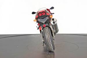 Immagine 4/22 di Aprilia RSV 1000 R (2000)