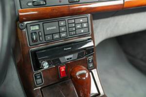 Image 49/50 of Mercedes-Benz SL 320 (1995)