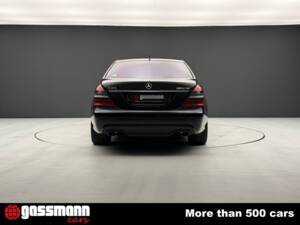 Image 7/15 de Mercedes-Benz S 65 AMG L (2007)