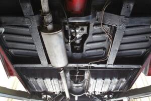 Image 13/17 of Volvo 1800 S (1964)