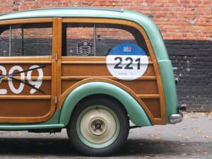 Image 4/51 de FIAT 500 C Giardiniera (1951)