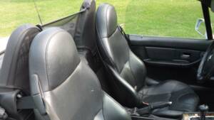 Bild 35/50 von BMW Z3 Coupé 2.8 (2000)