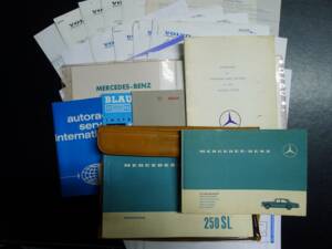 Image 15/15 de Mercedes-Benz 250 SL (1967)