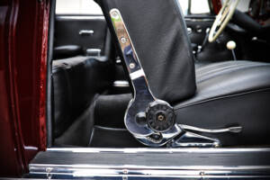 Immagine 52/71 di Mercedes-Benz 220 SE b (1961)