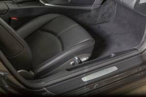 Bild 15/20 von Porsche 911 Carrera 4S (2008)