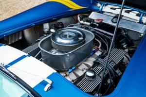 Image 17/33 of AC Cobra 427 (1965)