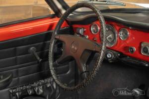 Image 16/19 of Volkswagen Karmann Ghia 1600 (1970)