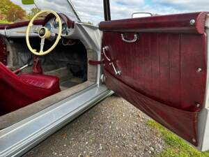 Image 18/38 de Chesil Speedster 2 (1970)