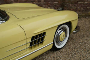 Afbeelding 49/50 van Mercedes-Benz 300 SL Roadster (1961)