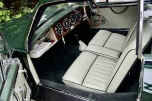 Afbeelding 44/50 van Aston Martin DB 2&#x2F;4 Mk II (1955)