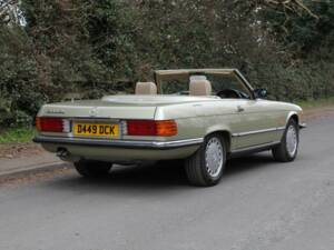 Image 6/18 of Mercedes-Benz 300 SL (1986)