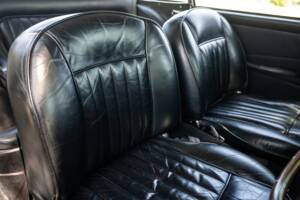 Afbeelding 35/76 van Aston Martin DB 4 (1961)