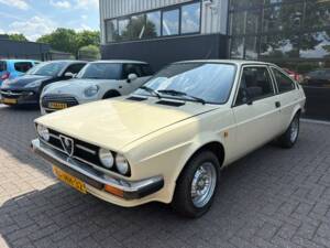 Bild 1/8 von Alfa Romeo Alfasud 1.5 Sprint Veloce (1979)