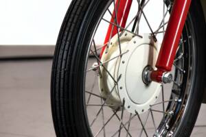 Image 9/23 of Parilla DUMMY (1961)