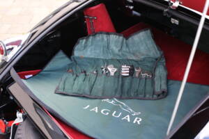 Image 20/40 de Jaguar XK 120 DHC (1953)