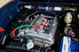 Image 31/50 of Alfa Romeo Giulia Nuova Super 1300 (1975)