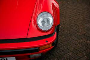 Bild 39/47 von Porsche 911 Turbo 3.3 (1987)