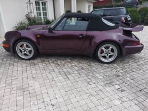 Image 2/51 of Porsche 911 Carrera 2 (WTL) (1990)