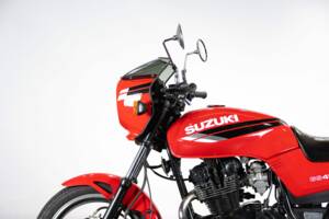 Image 25/50 of Suzuki DUMMY (1987)
