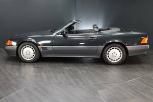 Bild 3/50 von Mercedes-Benz 500 SL (1991)
