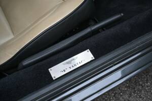 Image 33/50 de Aston Martin DB 7 Vantage (2002)