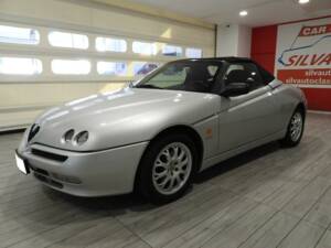 Immagine 11/14 di Alfa Romeo Spider 1.8 Twin Spark (2001)