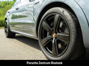 Imagen 6/38 de Porsche Cayenne Coupé E-Hybrid (2026)