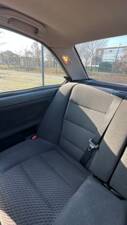 Bild 18/57 von BMW 320i (1993)